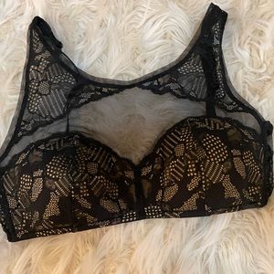 Calvin Klein Bra Size L (runs as an M)